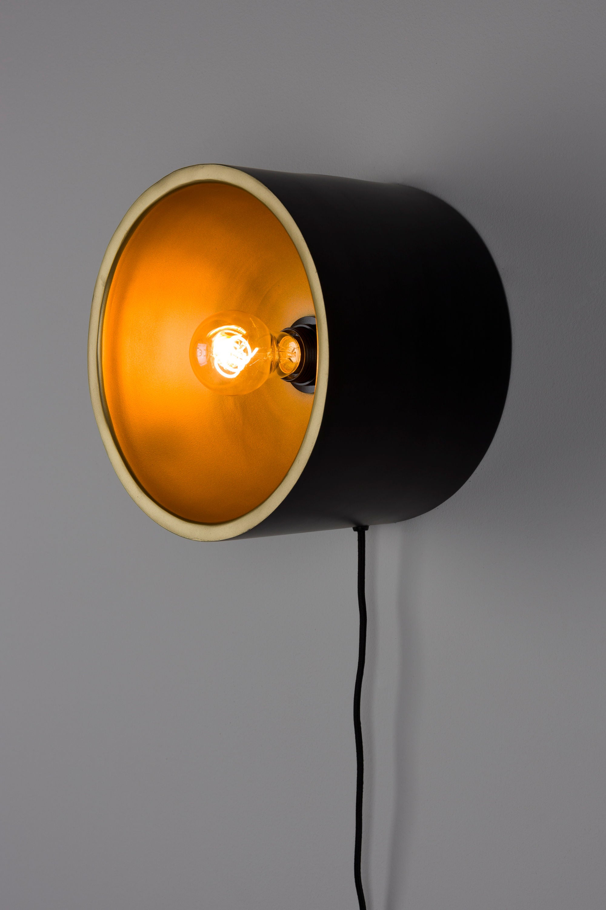 Sunny Gold Round Wall Light Medium